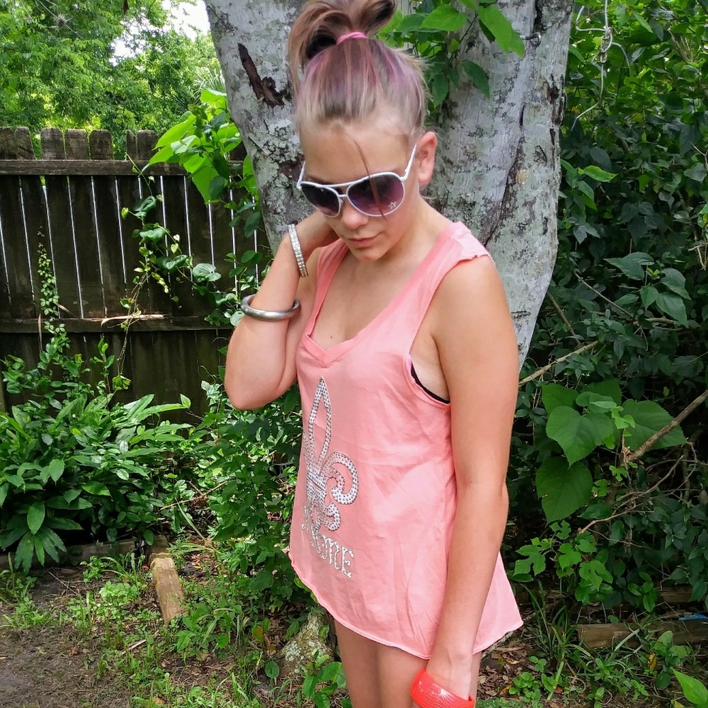 🌺HP🎉 Miss Me Jeans Fleur De Lis Hi-Low Tank Top - Picture 6 of 6